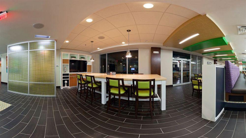 Holiday Inn Clark - Newark By Ihg Exterior foto